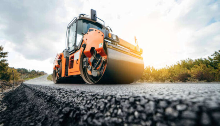 Routine maintenance Tips for Long-Lasting Asphalt Pavage