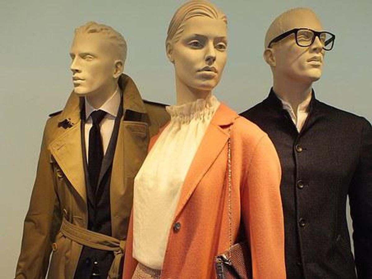 How to Dress a Mannequin