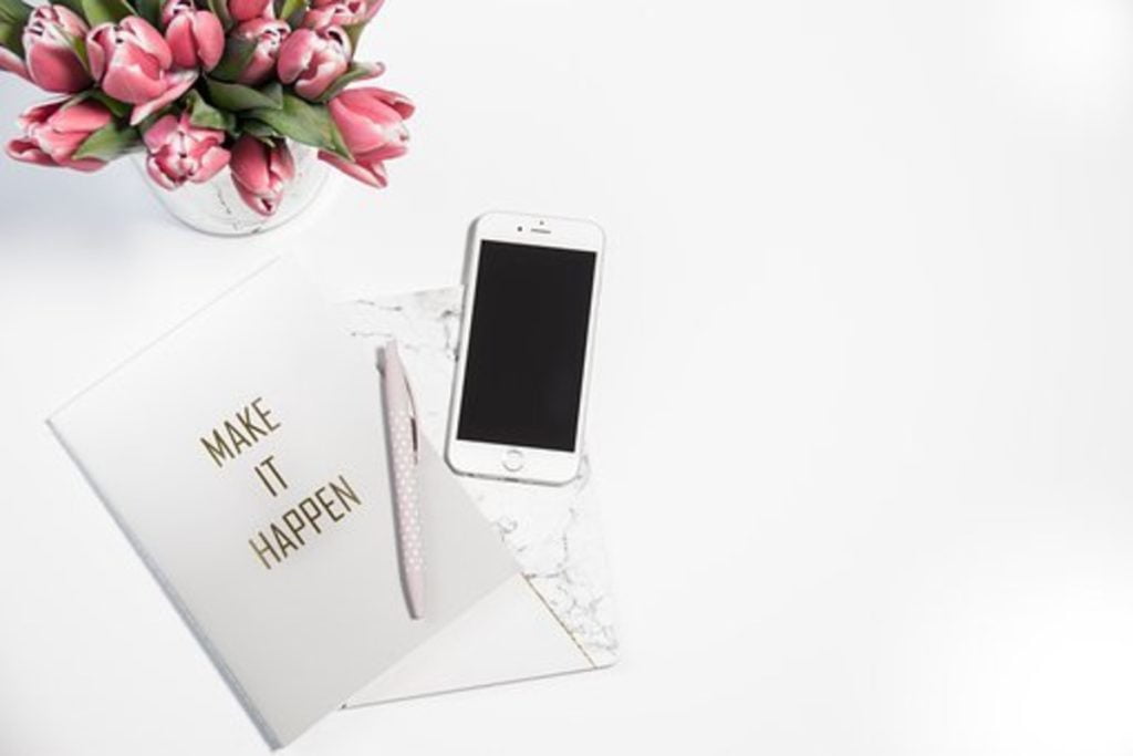 Hire a hacker for iPhone