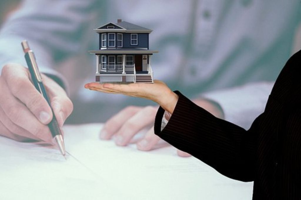How to Invest in Real Estate
