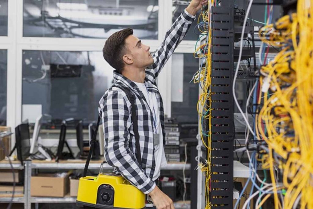 Cabling Installer