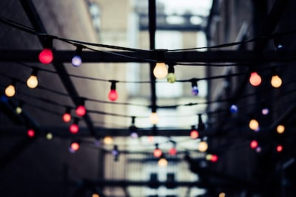 high efficiency warehouse lighting